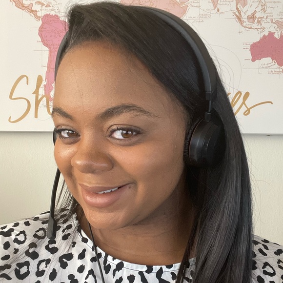 Meet your Posher!!! - Picture 3 of 5